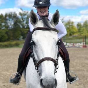 Meet your Posher, Leah